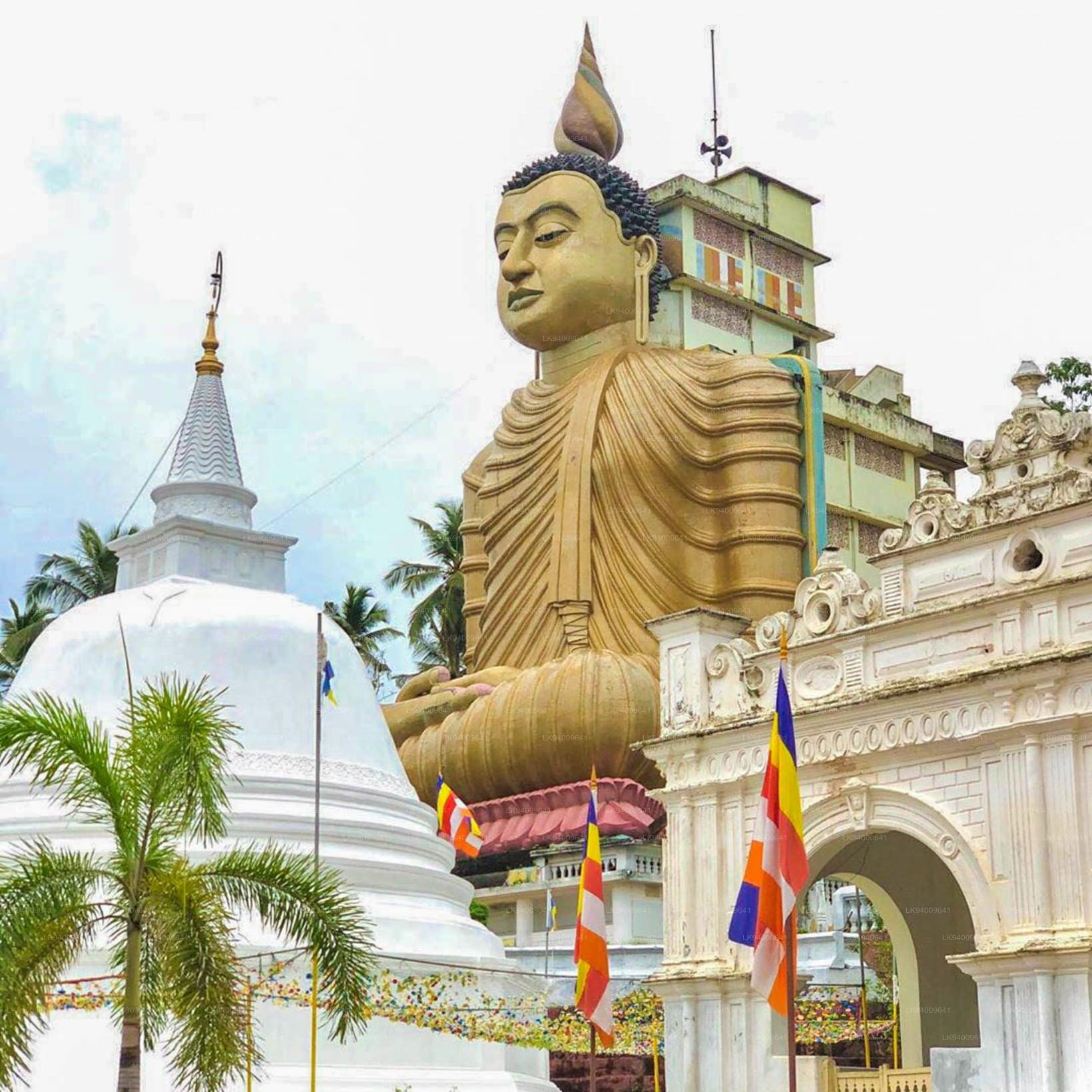 Wewurukannala — murals and religious art, Dikwella Buddhist temple