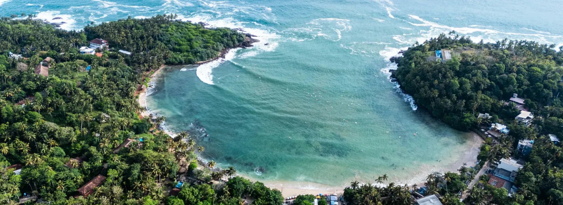 Hiriketiya surf break header