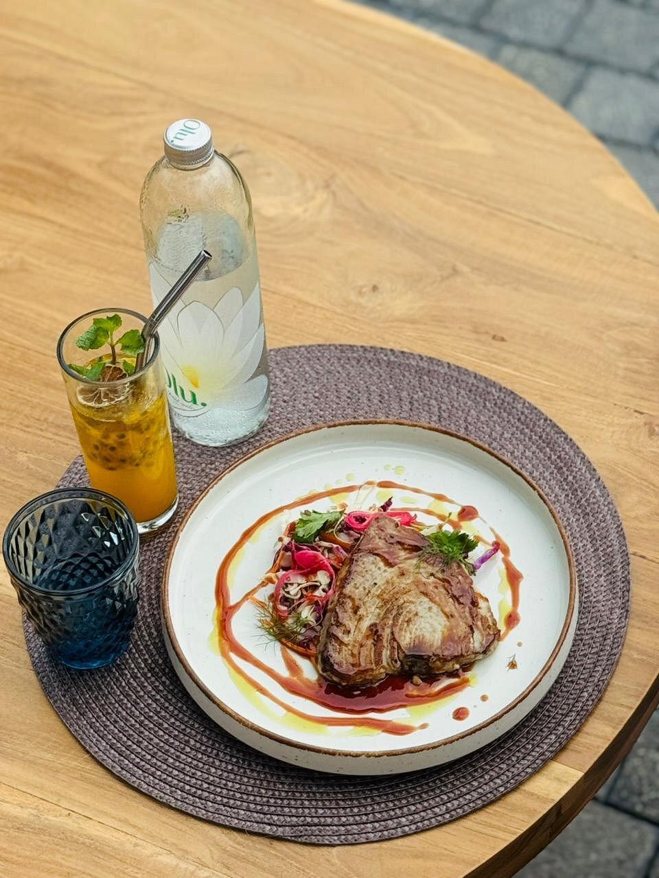 Daily fresh catch at Betaz