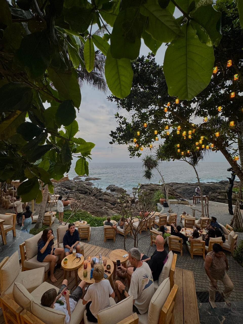 Outdoor dining at Betaz Hiriketiya overlooking the ocean