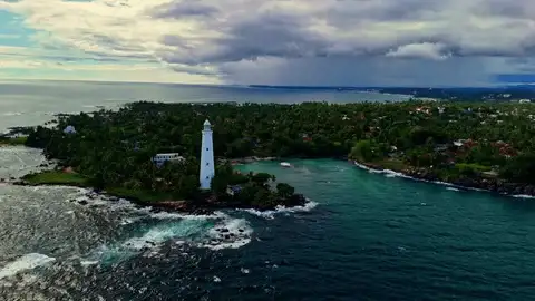 Dondra Lighthouse panoramic view
