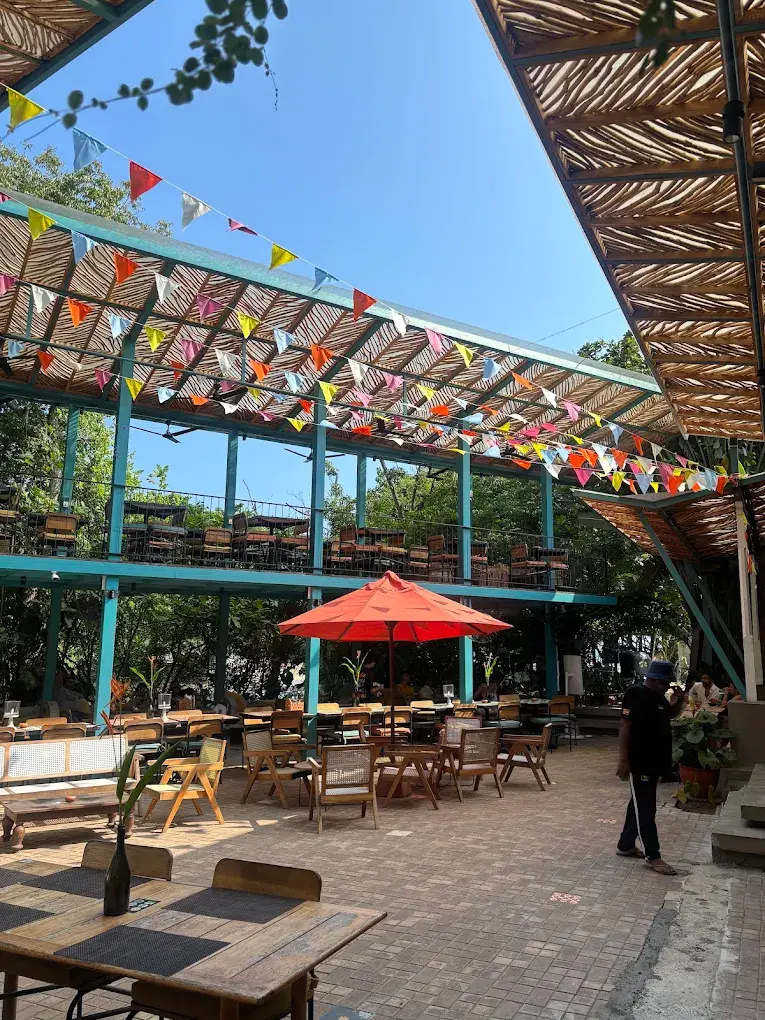Hiriketiya beachfront restaurant